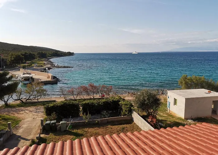 Apartamento Porat In Ugljan Mit Garten Und Terrasse By Interhome