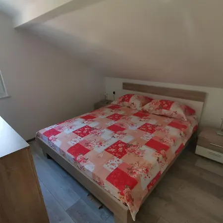 Porat In Ugljan Mit Garten Und Terrasse By Interhome * Sušica