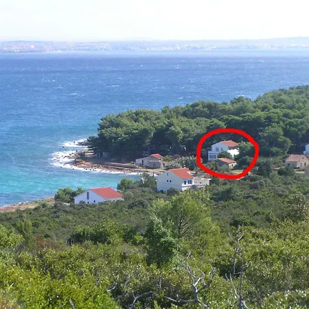 Porat In Ugljan Mit Garten Und Terrasse By Interhome Apartmán Sušica